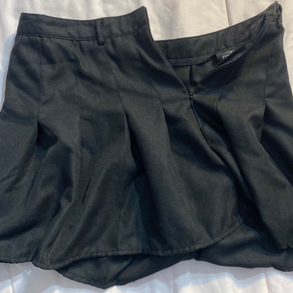 Rue21 women’s/girls black pleated mini skirt size small 100% polyester